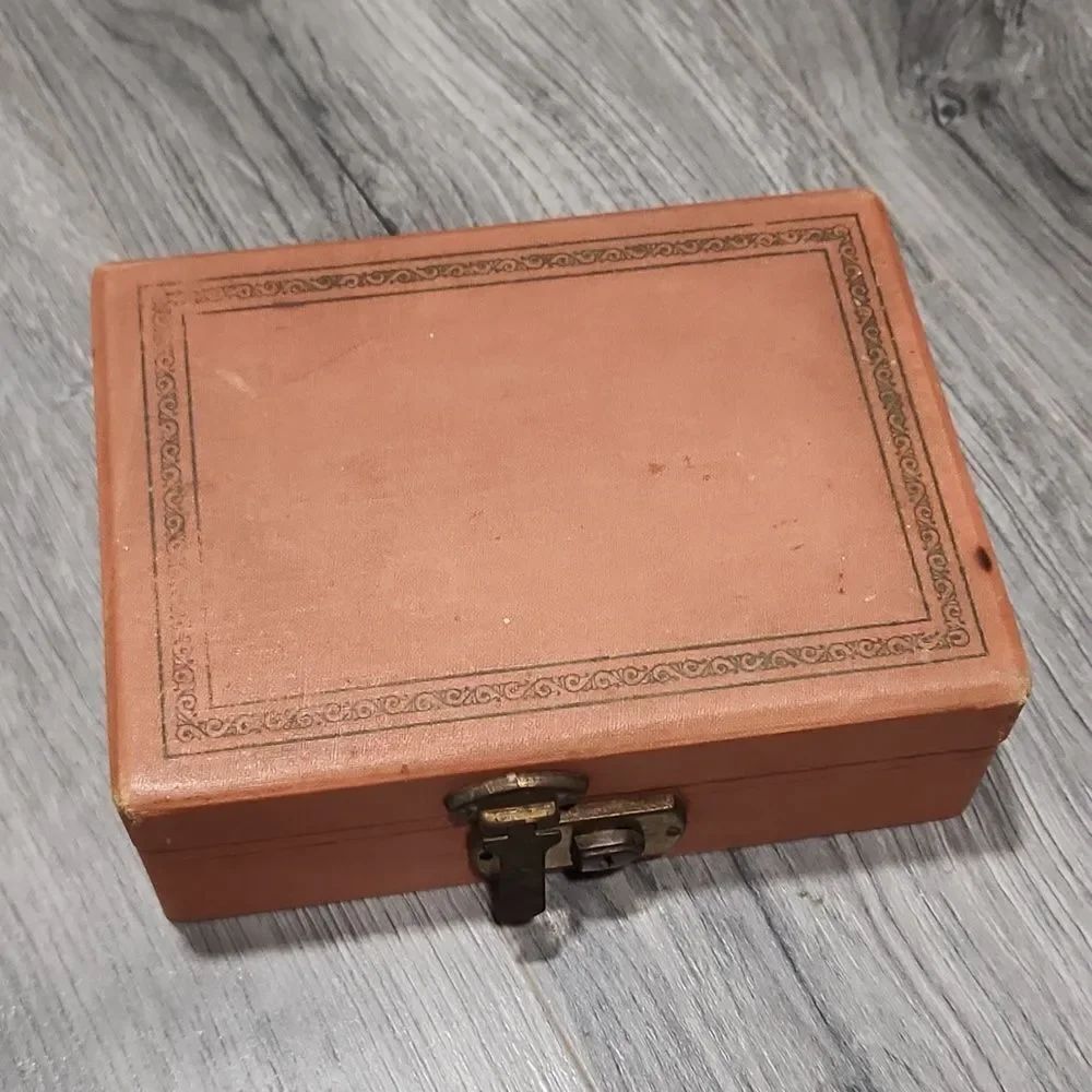 Vintage Mele Small Rust Jewelry Box